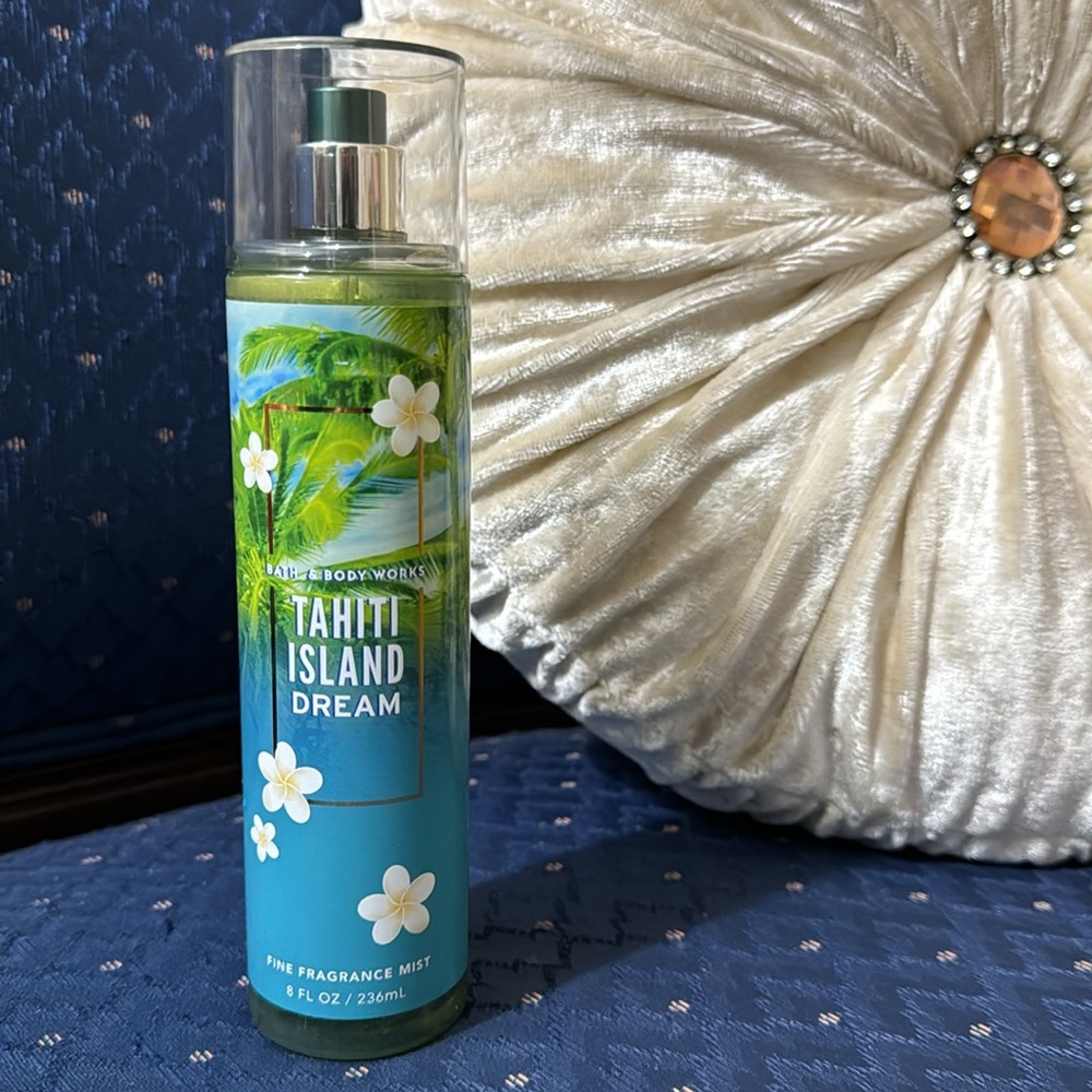 BATH & BODY WORKS SET. . . TAHITI ISLAND DREAM SCENT - Picture 3 of 6